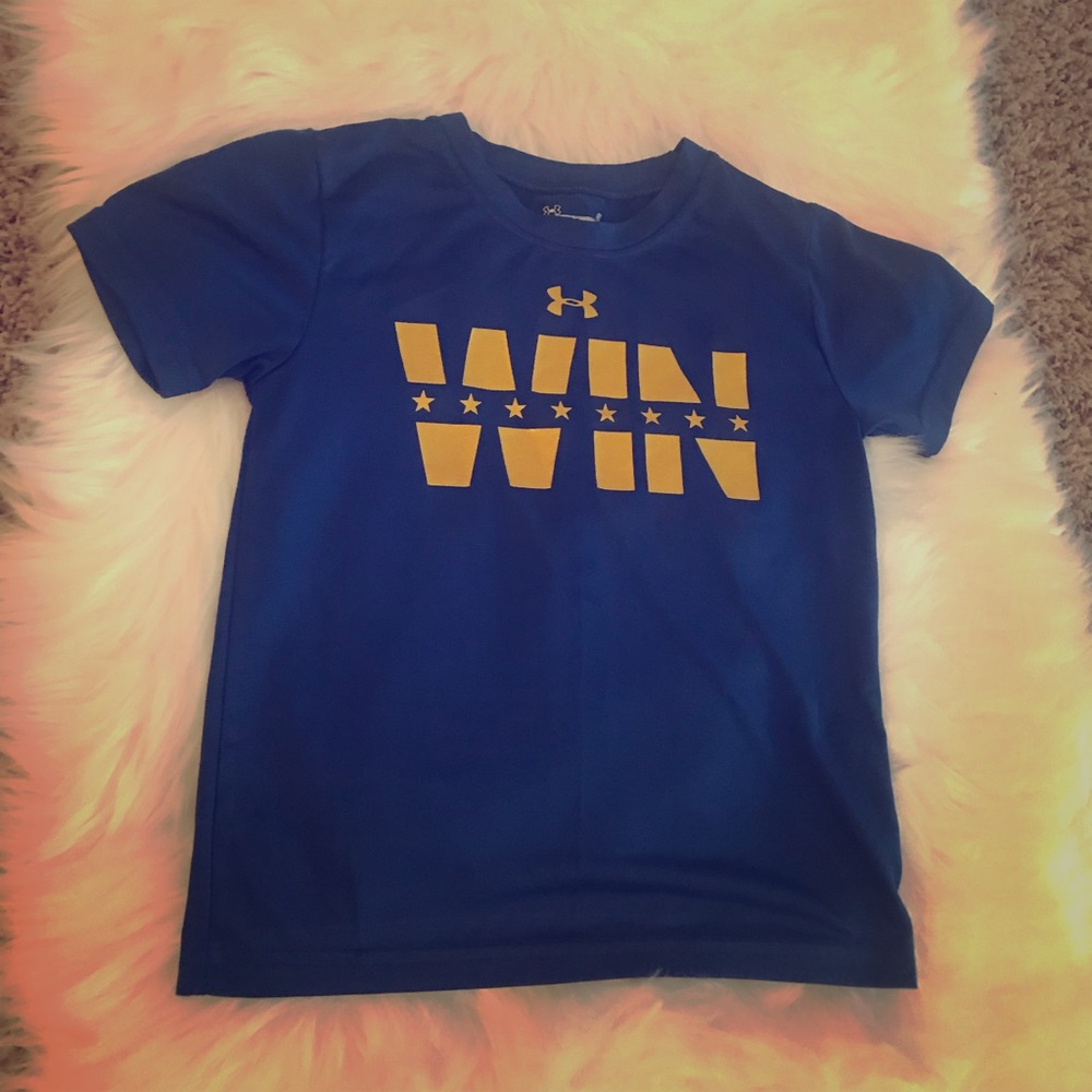 Under Armour shirt size 4t